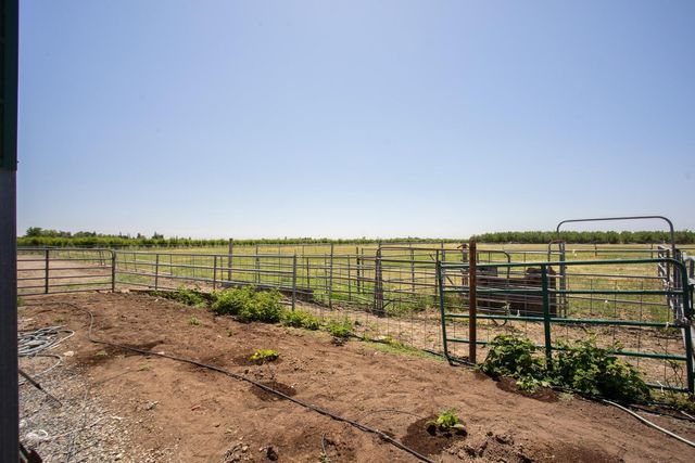 4472 Franklin Rd, Yuba City, CA 95993