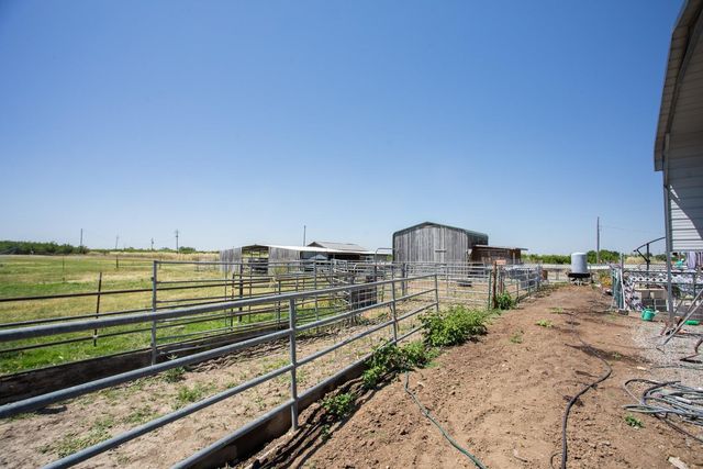 4472 Franklin Rd, Yuba City, CA 95993