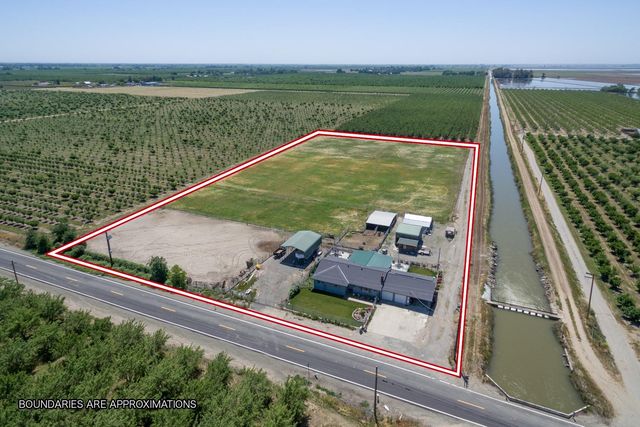 4472 Franklin Rd, Yuba City, CA 95993