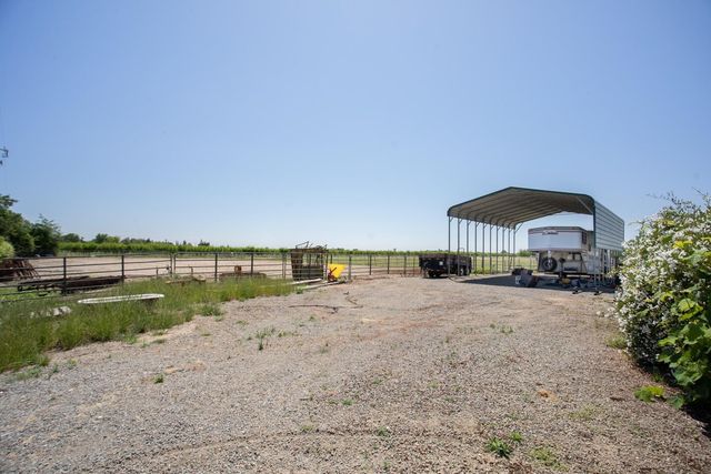 4472 Franklin Rd, Yuba City, CA 95993