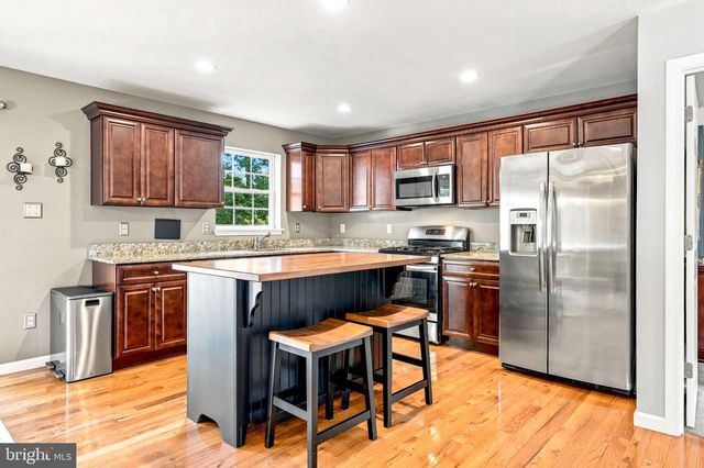 57 PINDALE DR, Bridgeton, NJ 08302