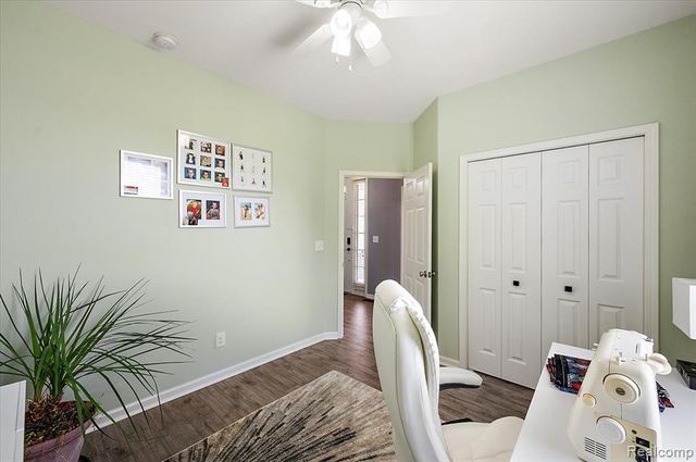 29561 S Pine Grove Drive, New Boston, MI 48164