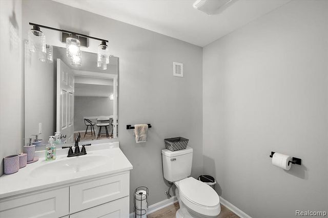 29561 S Pine Grove Drive, New Boston, MI 48164