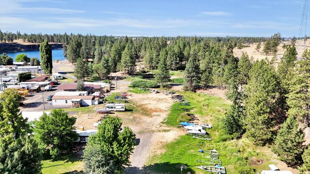 33819 S Caramel Ln, Cheney, WA 99004