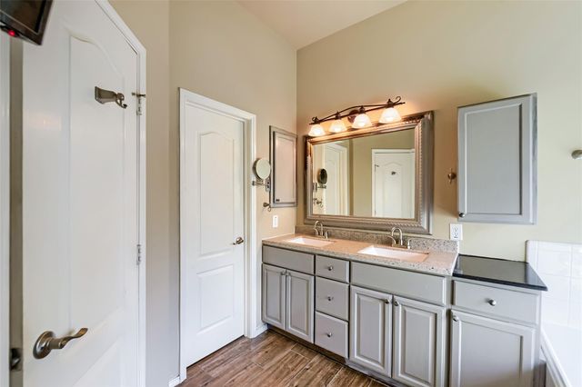 2402 Comal Drive, Deer Park, TX 77536