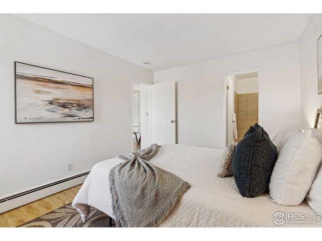 860 W Moorhead Cir 2K, Boulder, CO 80305