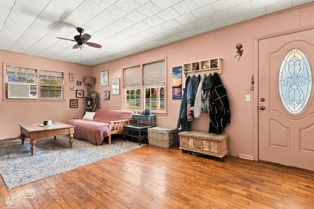 515 S 5th Avenue, Chatsworth, GA 30705