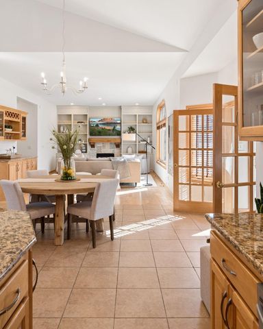 8941 Vandegriff Way, Maple Grove, MN 55311