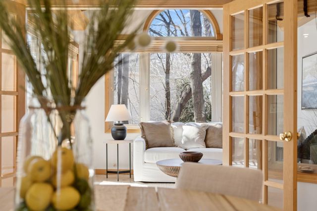 8941 Vandegriff Way, Maple Grove, MN 55311