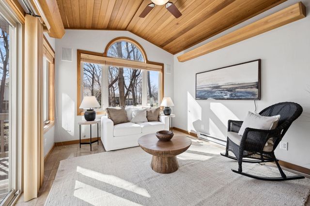 8941 Vandegriff Way, Maple Grove, MN 55311