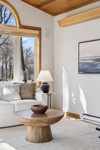 8941 Vandegriff Way, Maple Grove, MN 55311