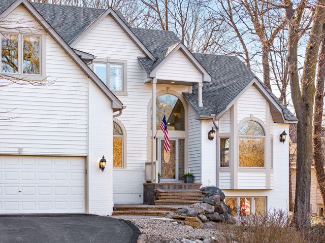 8941 Vandegriff Way, Maple Grove, MN 55311