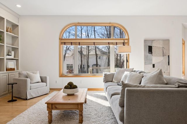 8941 Vandegriff Way, Maple Grove, MN 55311