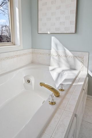 8941 Vandegriff Way, Maple Grove, MN 55311