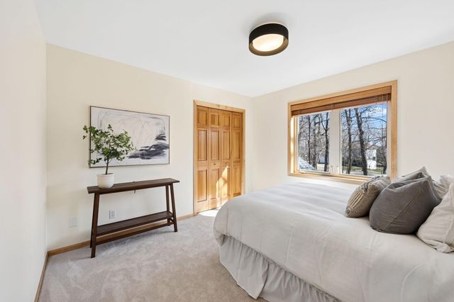 8941 Vandegriff Way, Maple Grove, MN 55311