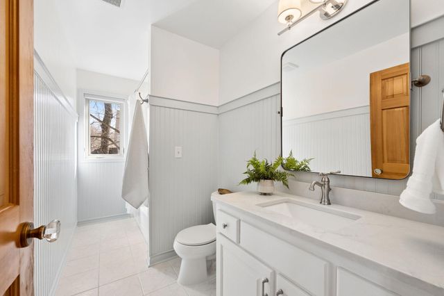 8941 Vandegriff Way, Maple Grove, MN 55311