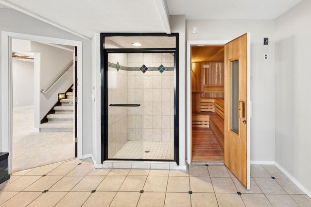 8941 Vandegriff Way, Maple Grove, MN 55311