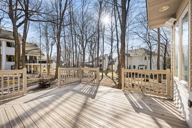 8941 Vandegriff Way, Maple Grove, MN 55311