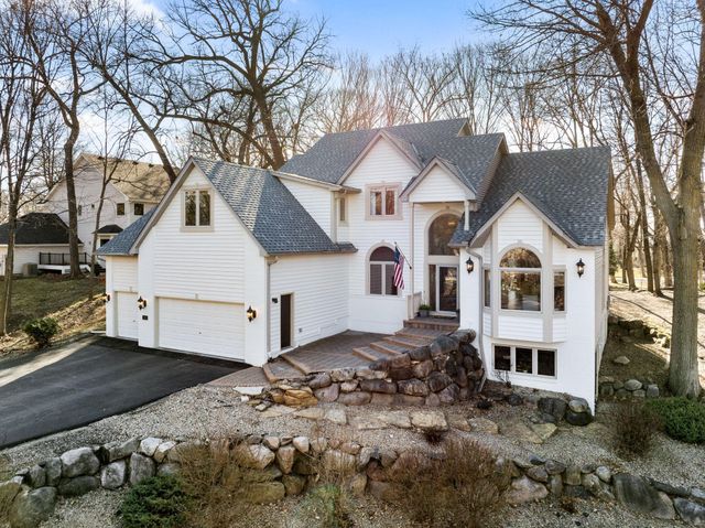 8941 Vandegriff Way, Maple Grove, MN 55311