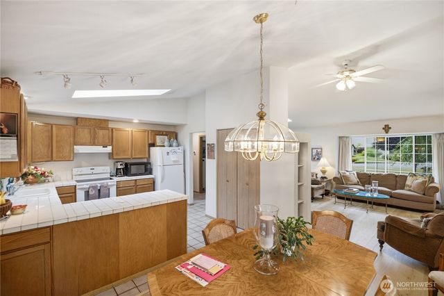 3801 124th Street NW, Gig Harbor, WA 98332