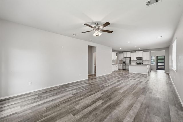 17153 Upland Bent Court, Conroe, TX 77385