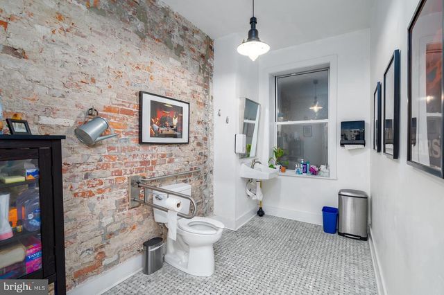 519 S 5TH ST, Philadelphia, PA 19147