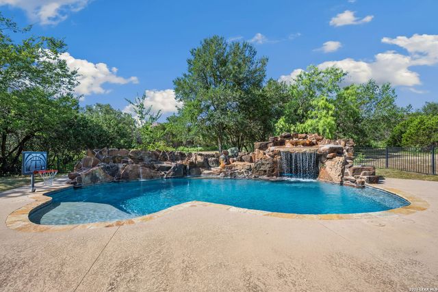 240 Steeplebrook, Spring Branch, TX 78070