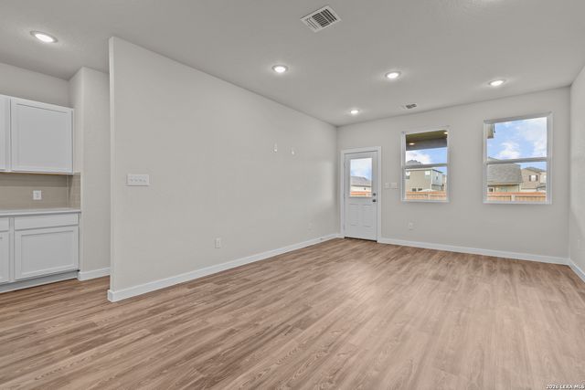 4347 HOBBITON WAY, New Braunfels, TX 78130