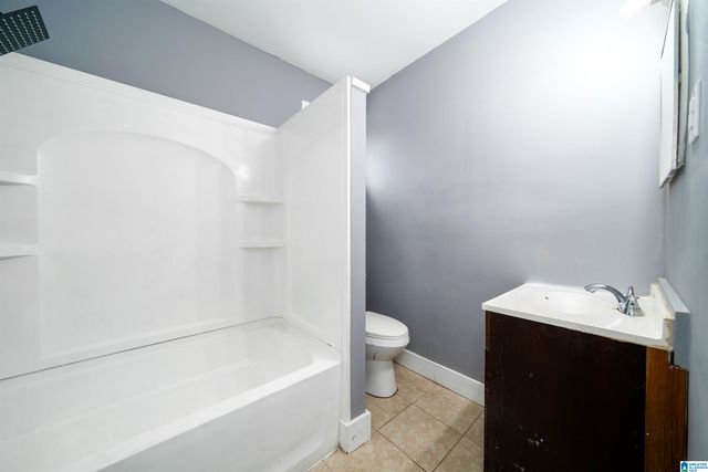 5027 ROSELYN ROAD, Bessemer, AL 35022