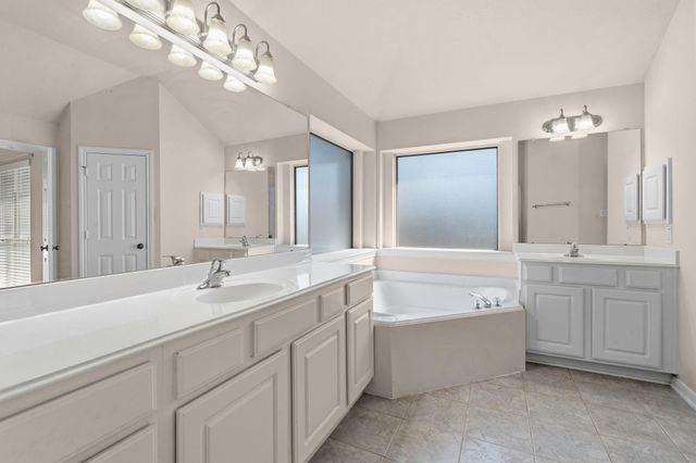 9122 Sunny Ridge Drive, Houston, TX 77095