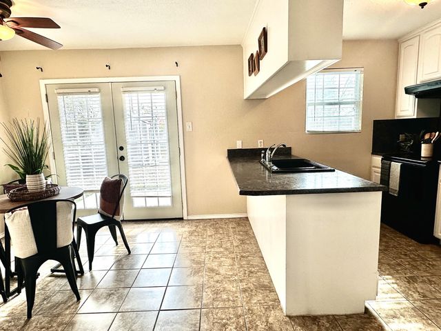 1010 Linda Lee Drive, San Angelo, TX 76905