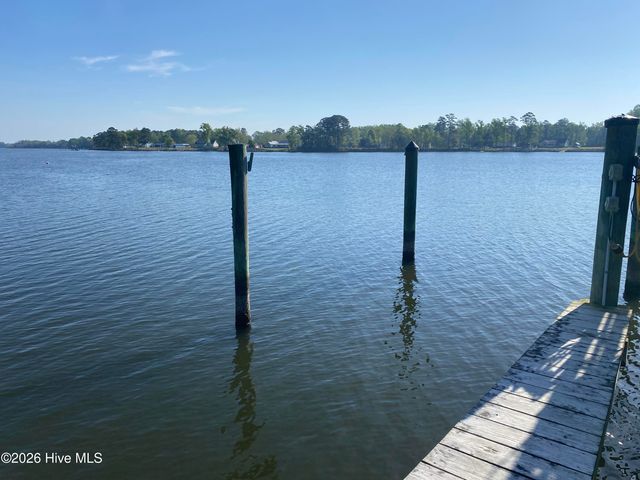 104 Anchorage Drive, Havelock, NC 28532