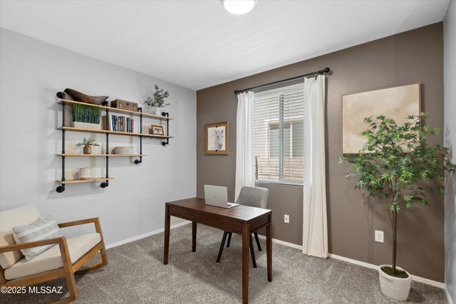 639 W Calle Espadero, Sahuarita, AZ 85629