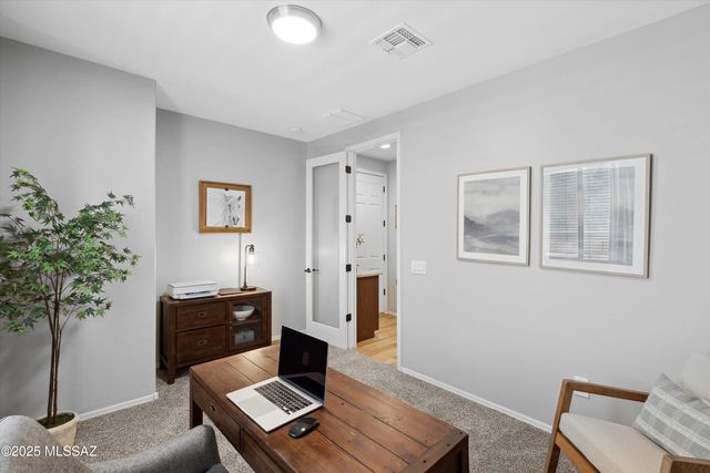 639 W Calle Espadero, Sahuarita, AZ 85629
