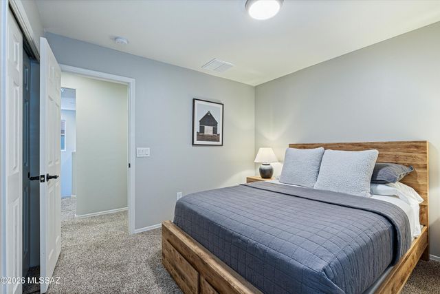 639 W Calle Espadero, Sahuarita, AZ 85629