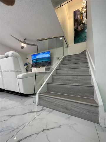 2207 SE 23rd Ave 2207, Homestead, FL 33035