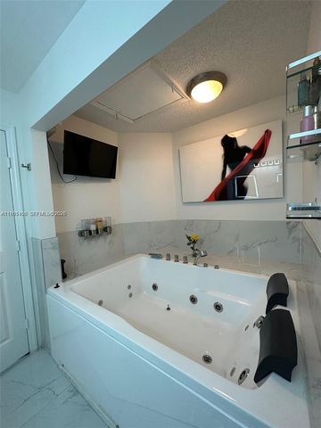 2207 SE 23rd Ave 2207, Homestead, FL 33035