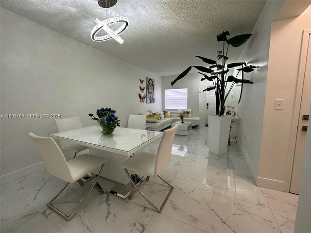 2207 SE 23rd Ave 2207, Homestead, FL 33035