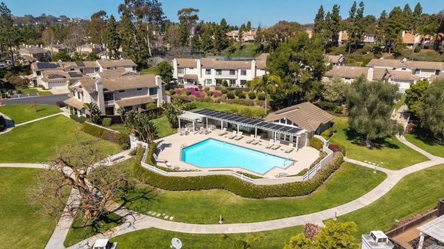 3917 Caminito Del Mar Cove, San Diego, CA 92130