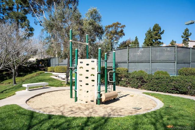 3917 Caminito Del Mar Cove, San Diego, CA 92130