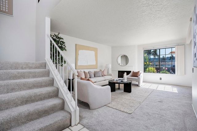 3917 Caminito Del Mar Cove, San Diego, CA 92130