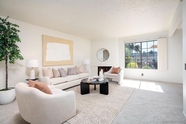 3917 Caminito Del Mar Cove, San Diego, CA 92130