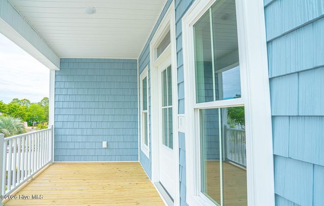 130 NE 32 Street, Oak Island, NC 28465