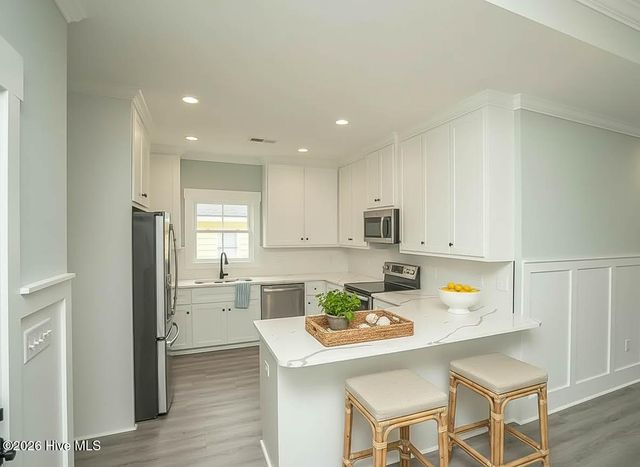 130 NE 32 Street, Oak Island, NC 28465