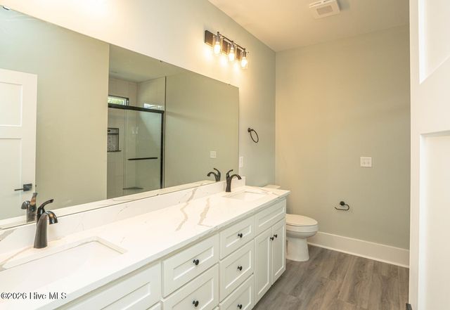 130 NE 32 Street, Oak Island, NC 28465