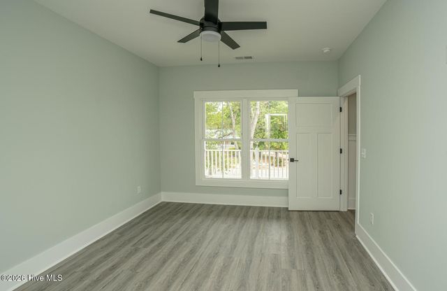 130 NE 32 Street, Oak Island, NC 28465