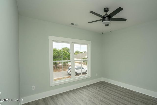 130 NE 32 Street, Oak Island, NC 28465