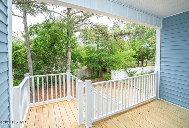 130 NE 32 Street, Oak Island, NC 28465