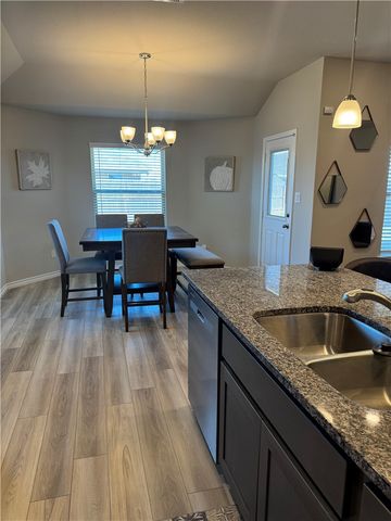 2010 Chief Street, Bryan, TX 77807