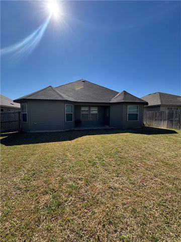 2010 Chief Street, Bryan, TX 77807